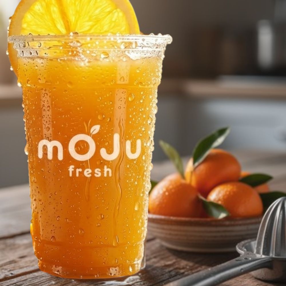 Fresh orange juice and immune system support in a cold Mojufresh cup